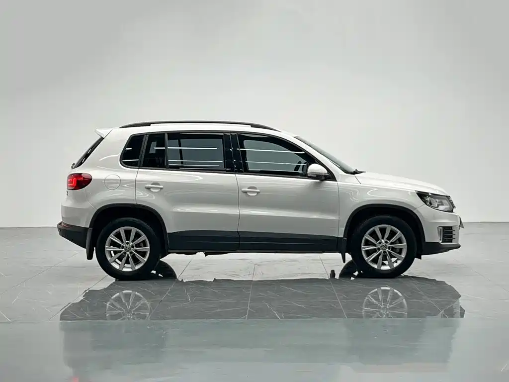 Volkswagen Tiguan — миниатюра 7