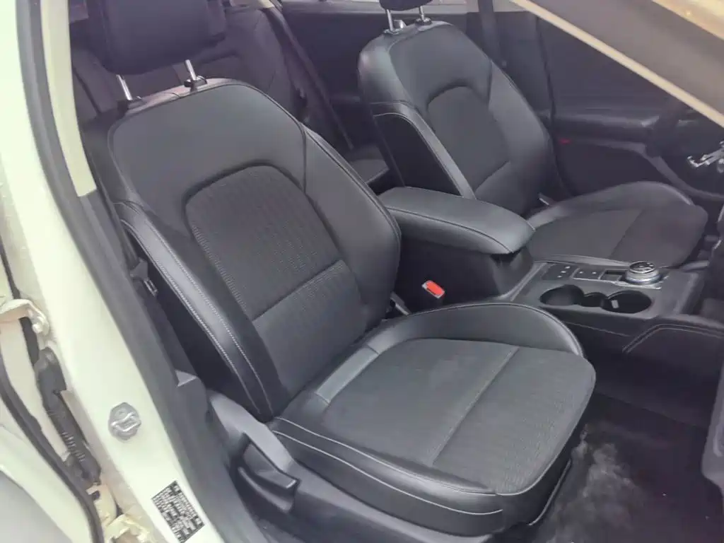 Ford Focus — миниатюра 20