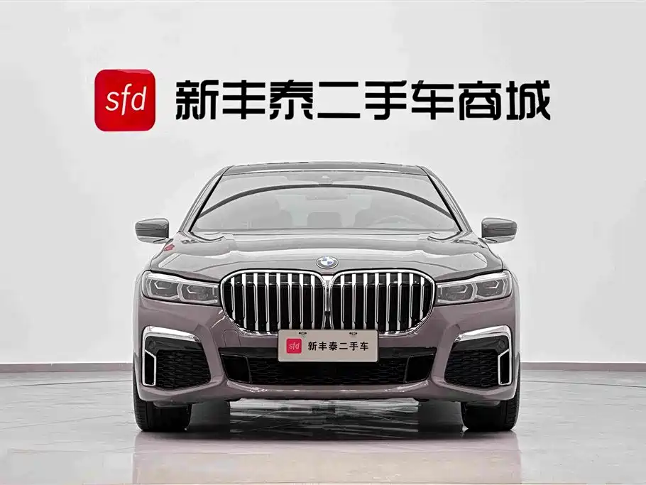 BMW 7 Series — миниатюра 2