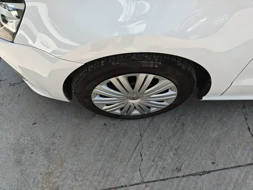 Volkswagen Polo — миниатюра 23