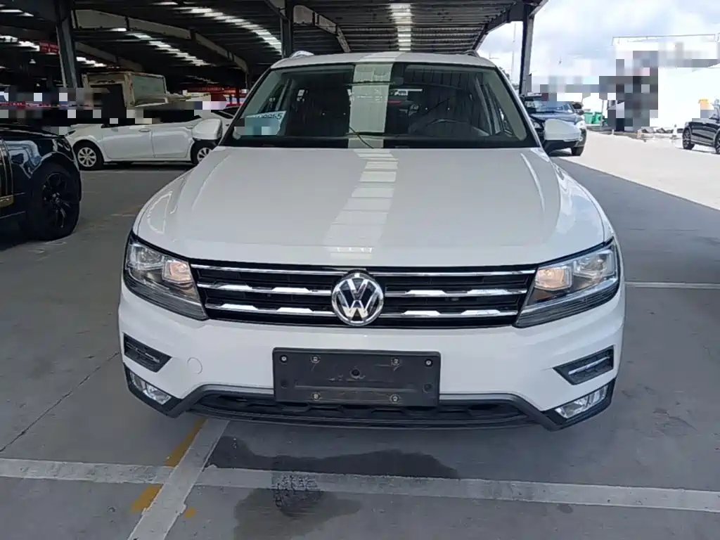 Volkswagen Tiguan L — миниатюра 3