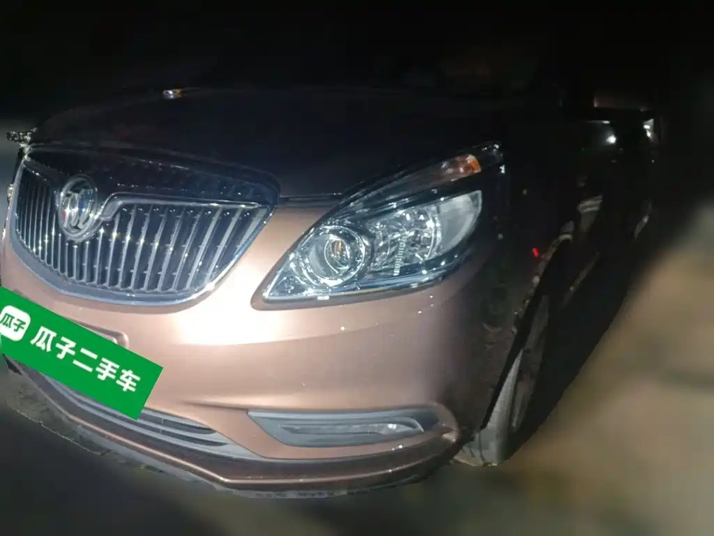 Buick GL8