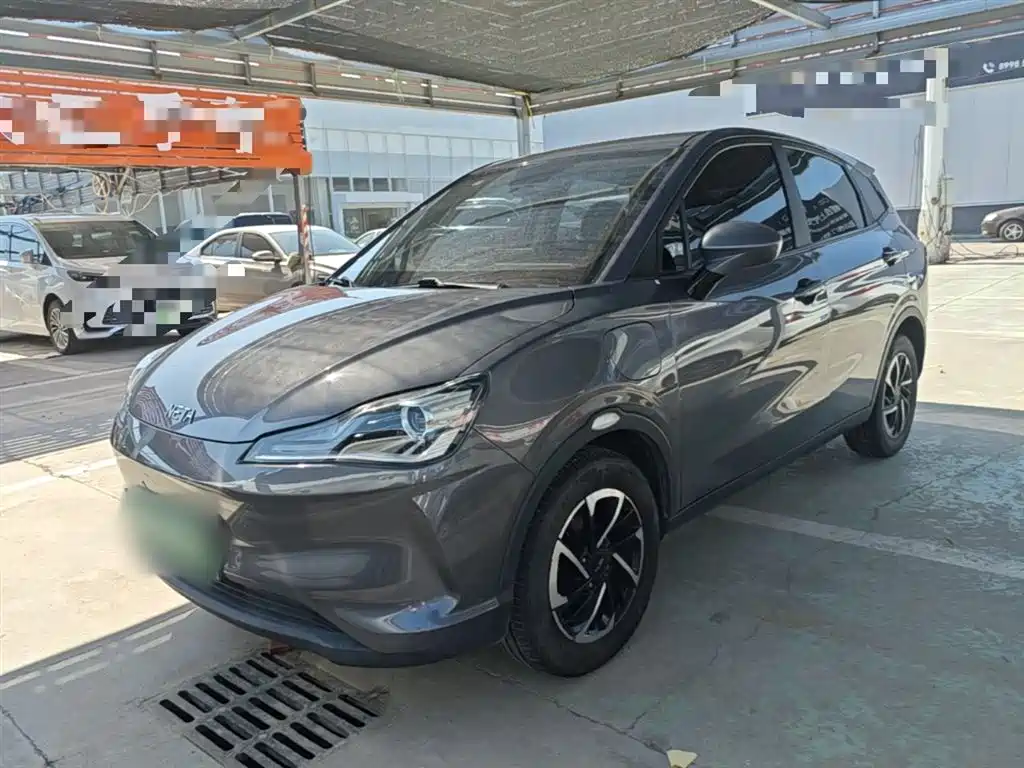 Neta Neta V 2022