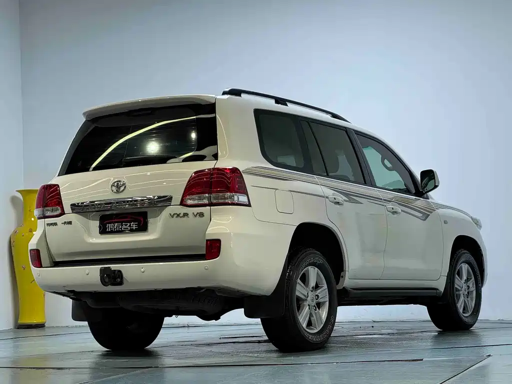 Toyota Land Cruiser — миниатюра 18