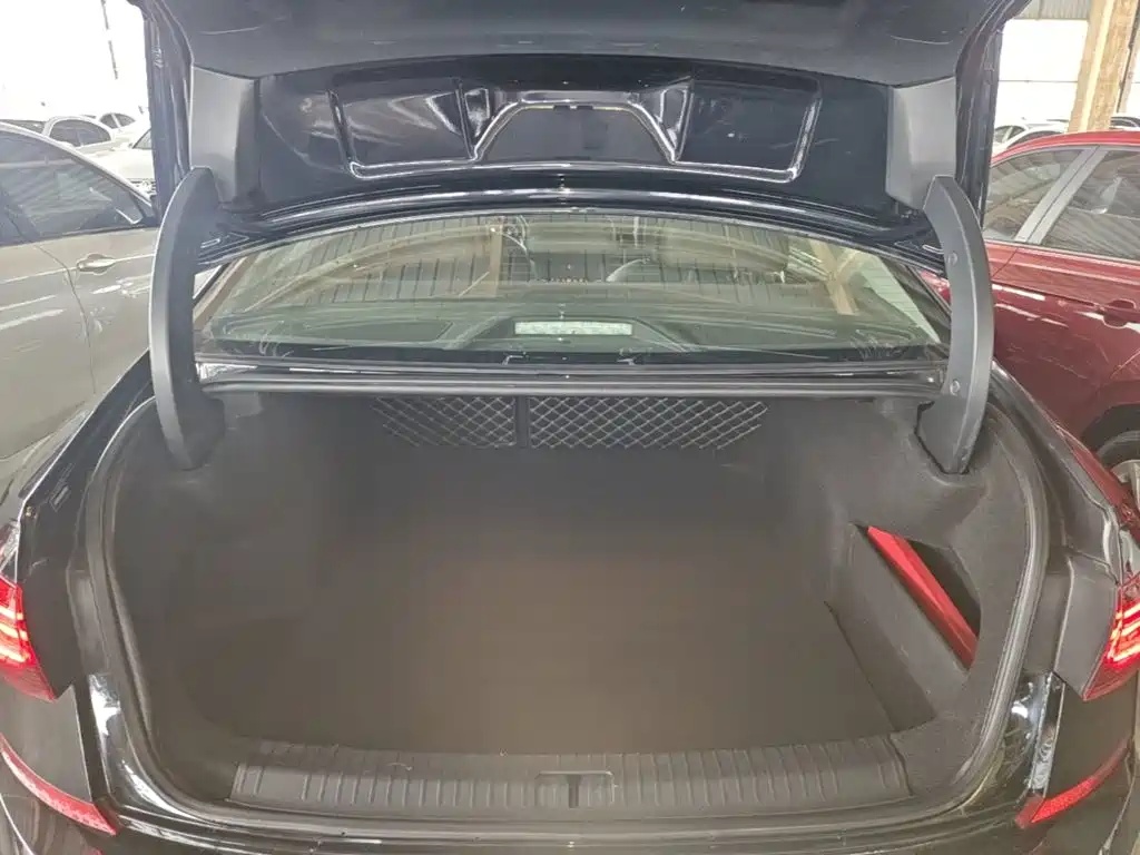Volkswagen Passat — миниатюра 19