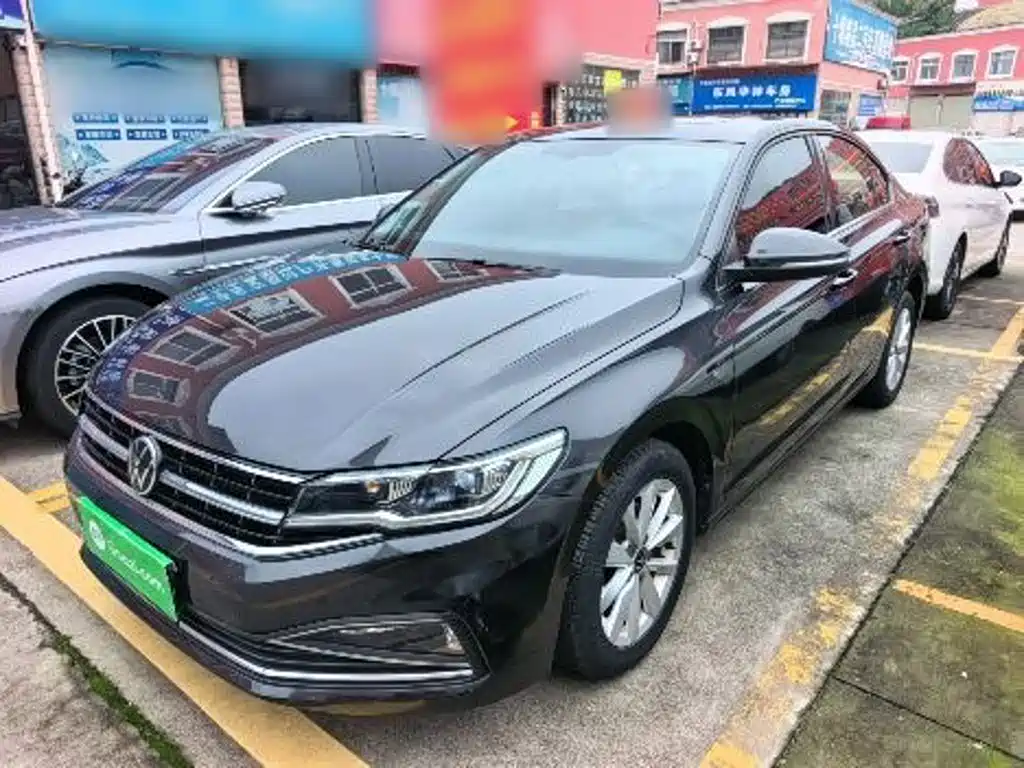 Volkswagen Bora — миниатюра 2