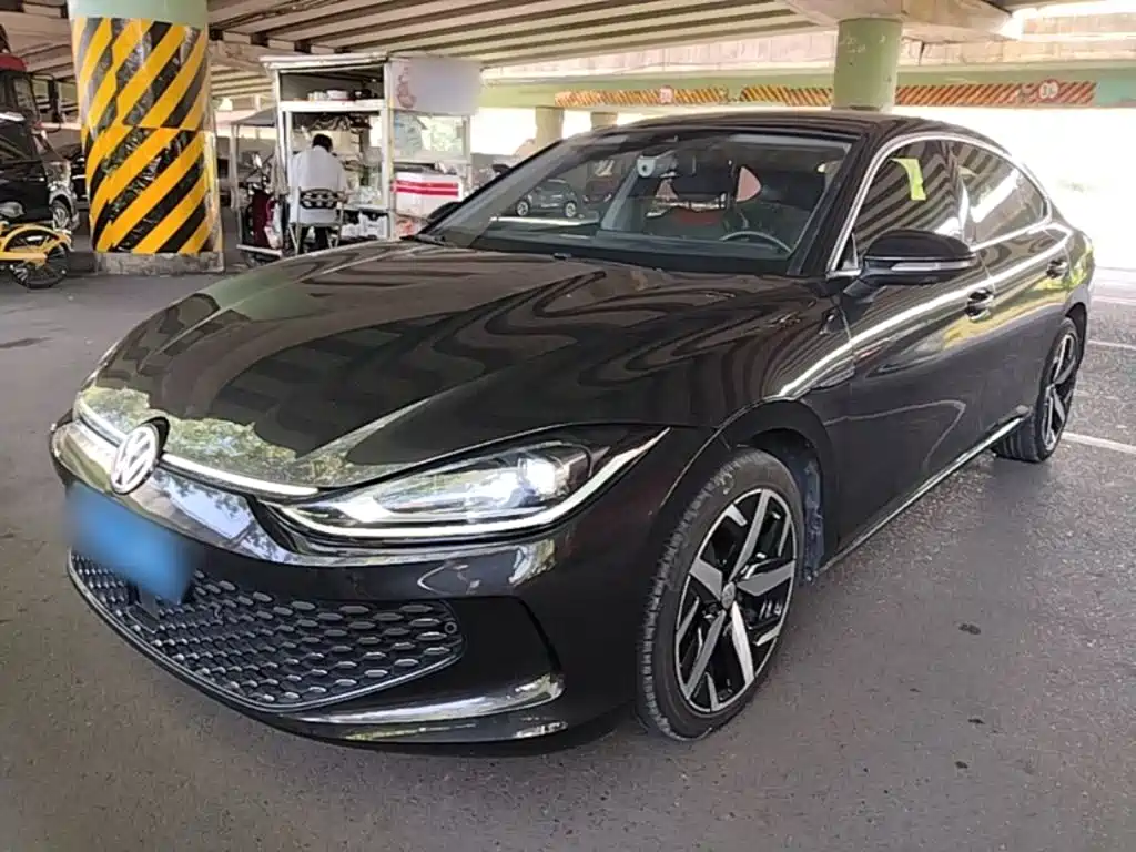 Volkswagen Lamando — миниатюра 2