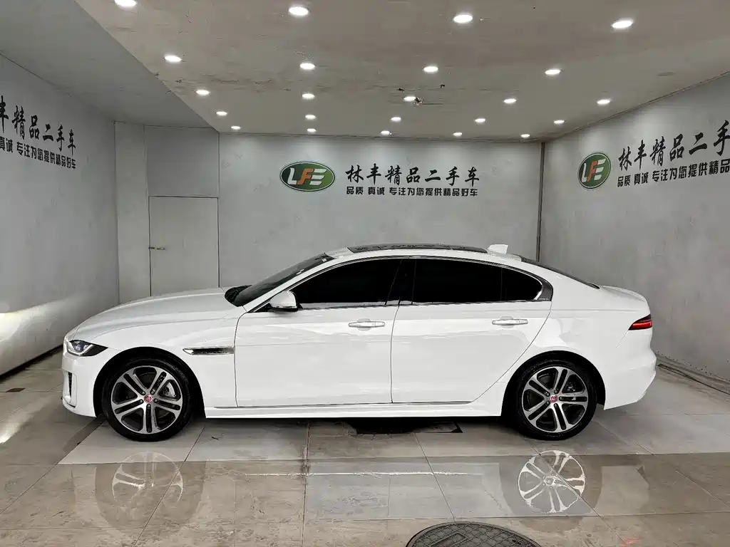 Jaguar XEL — миниатюра 4