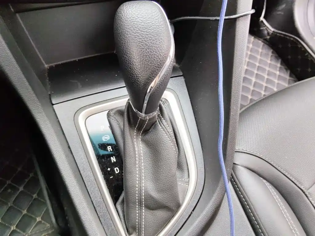 Buick Excelle — миниатюра 11