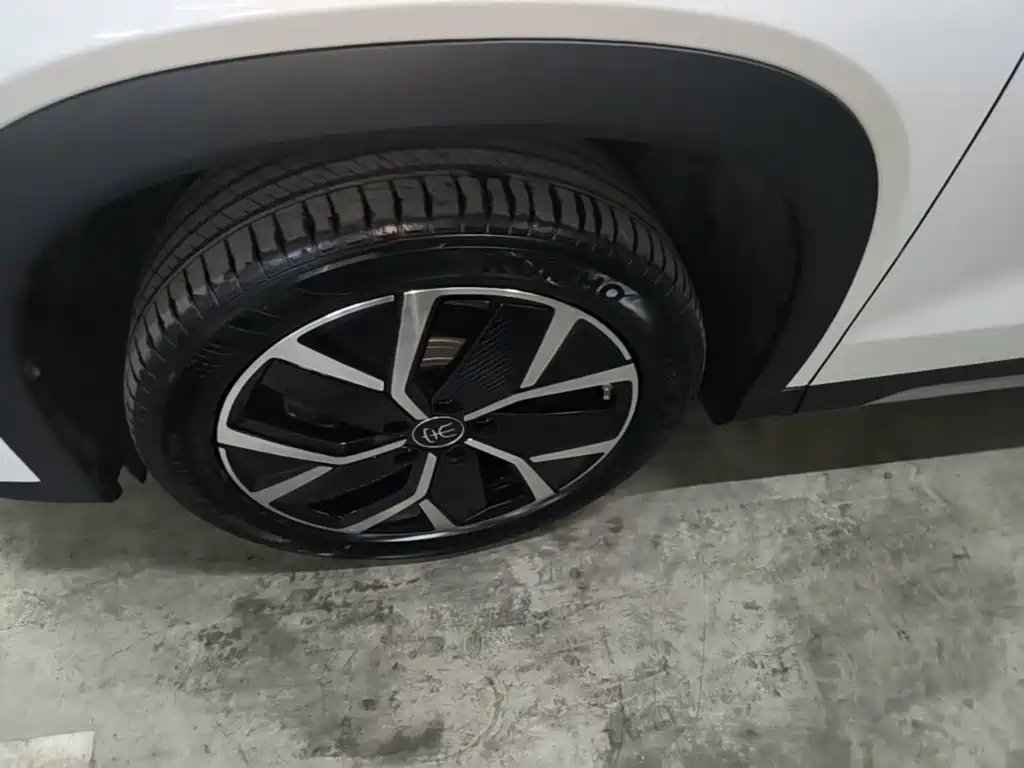 BYD L DM-i — миниатюра 23