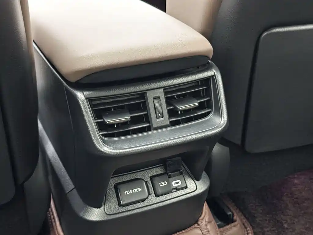 Lexus ES — миниатюра 21