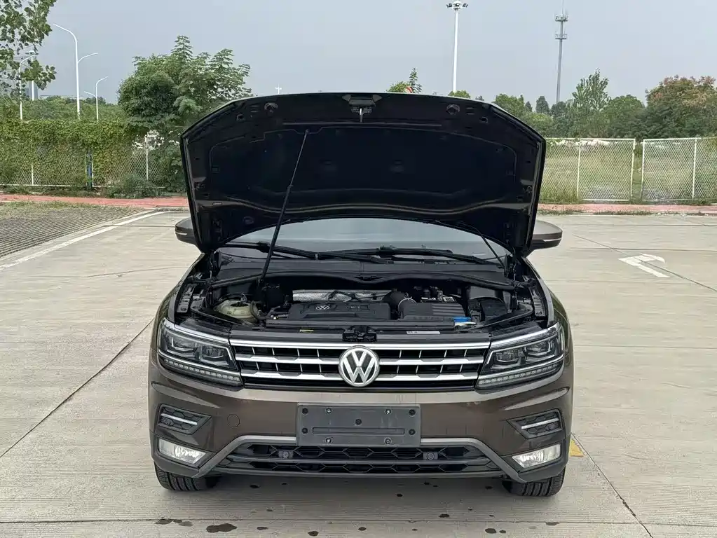 Volkswagen Tiguan L — миниатюра 3