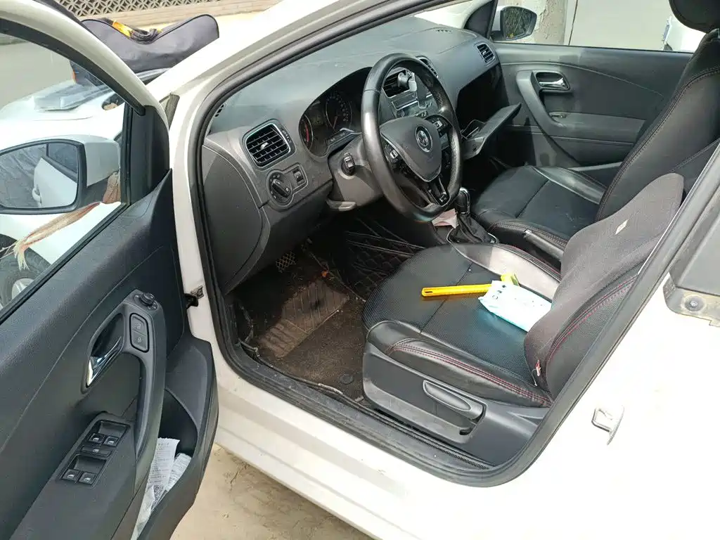 Volkswagen Polo — миниатюра 17