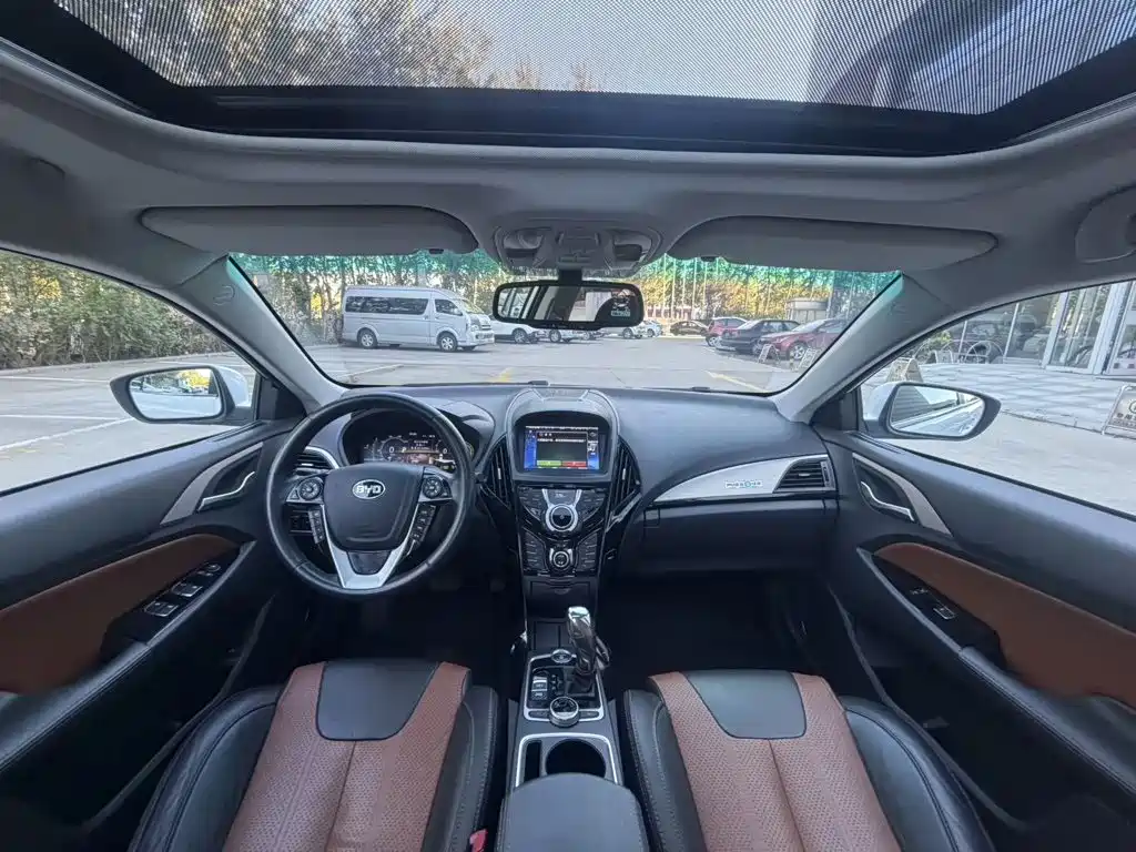 BYD Qin NEV — миниатюра 7