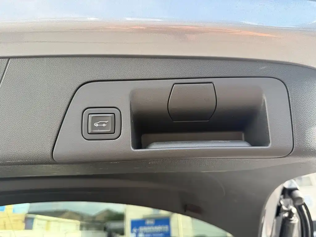 Buick Envision S — миниатюра 25