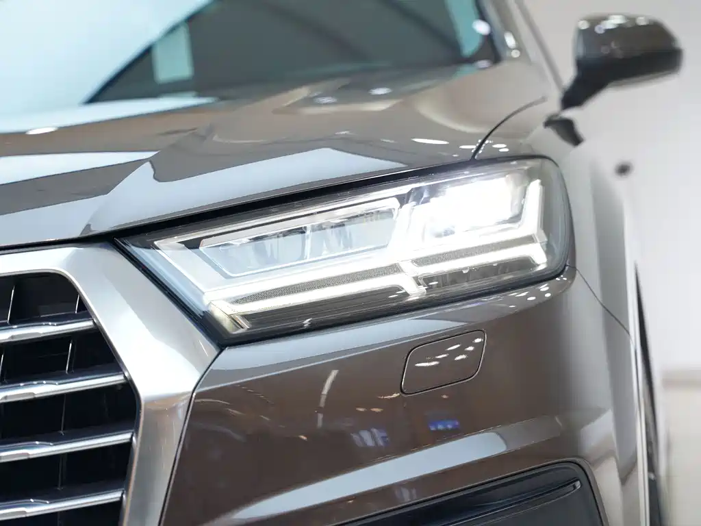 Audi Q7 2016 40 TFSI S line Sport