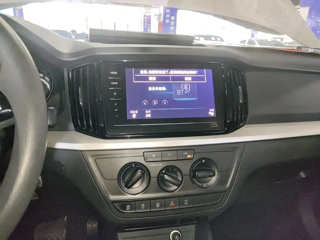 Skoda Kamiq — миниатюра 13