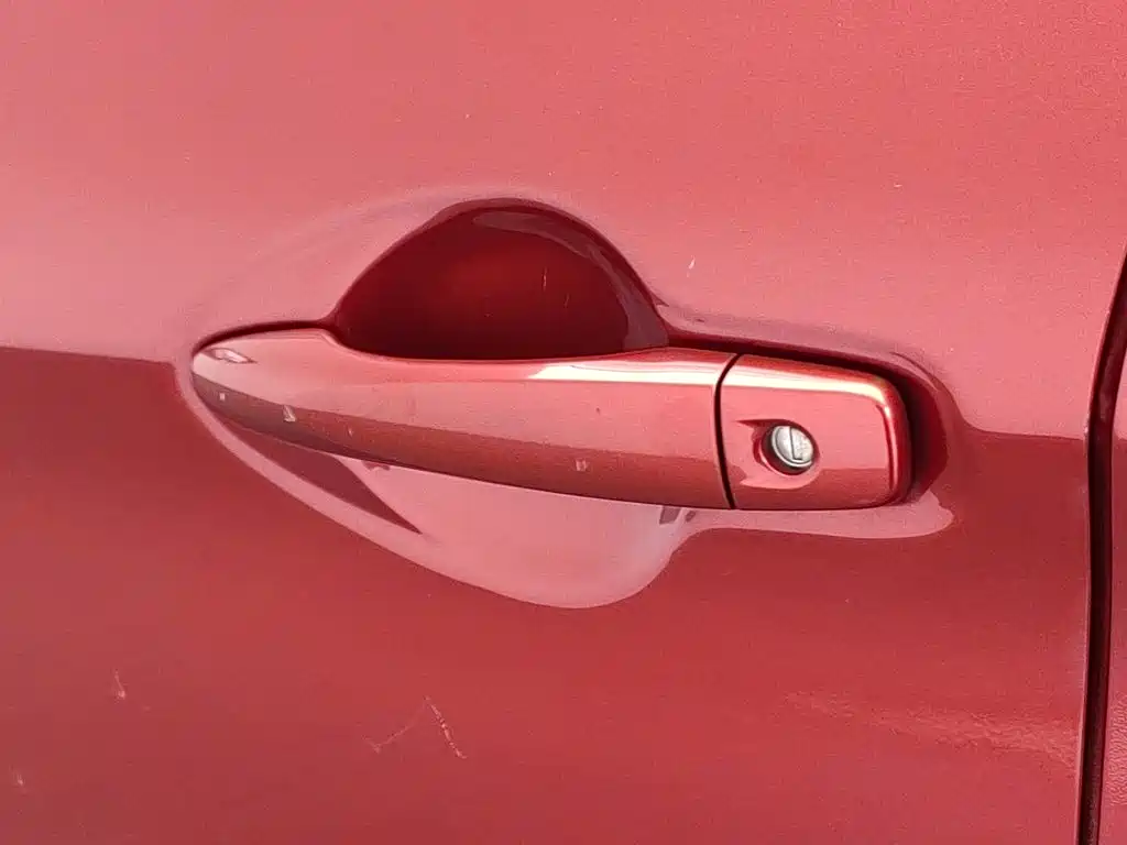 Nissan Qashqai — миниатюра 18