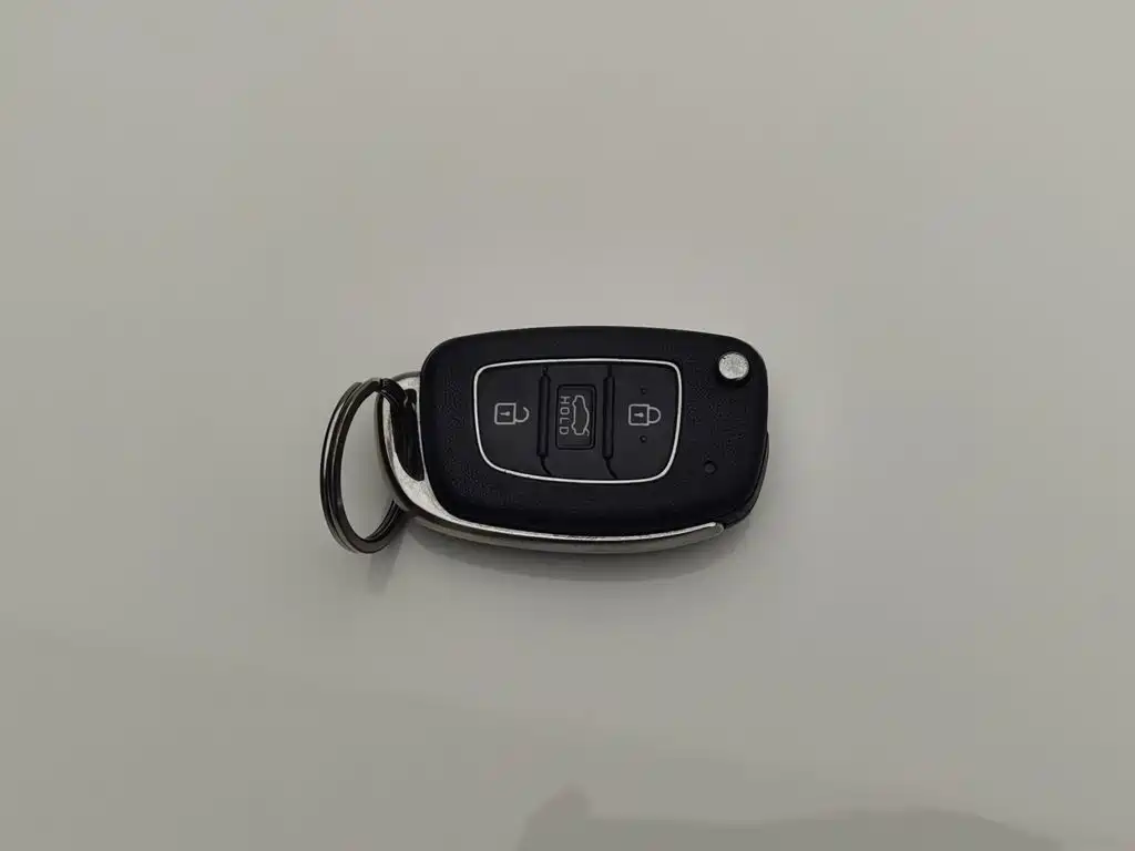 Hyundai Verna — миниатюра 19