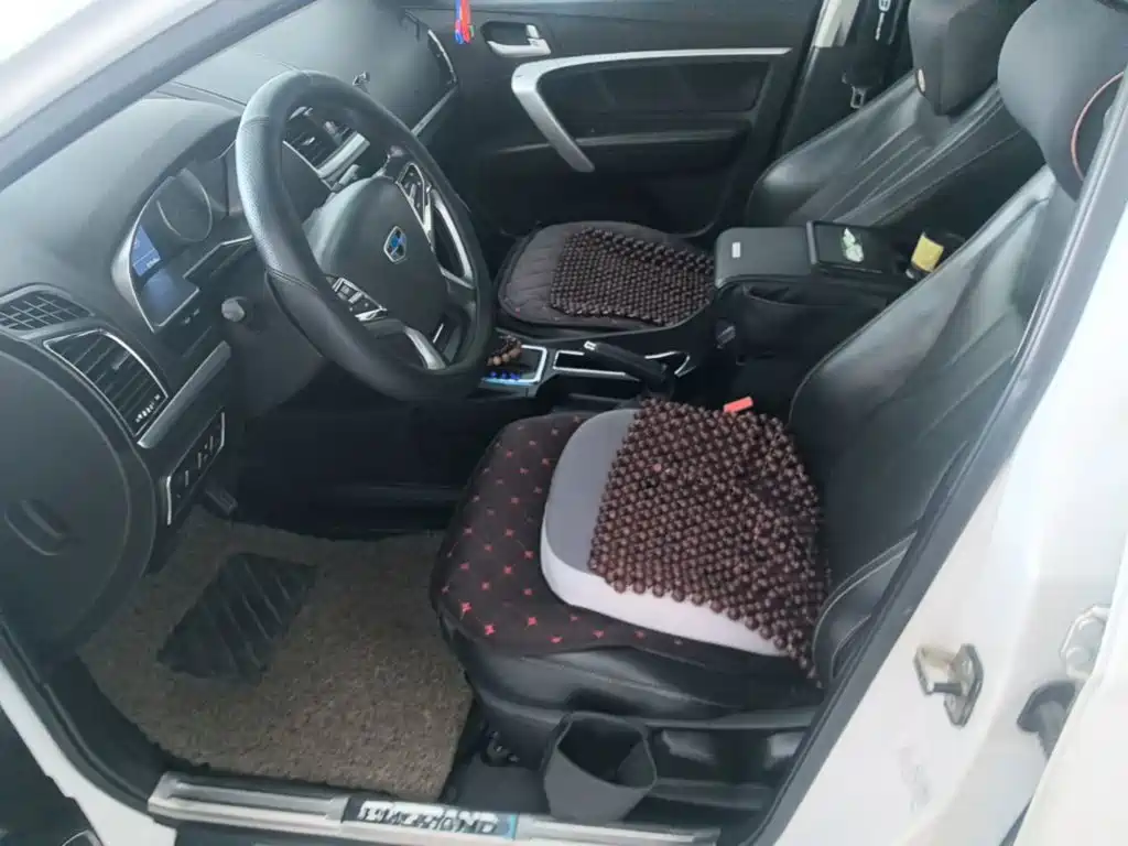 Geely Emgrand — миниатюра 15