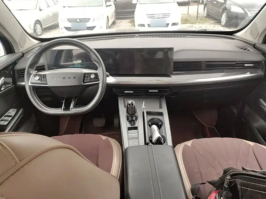 Roewe RX5 MAX — миниатюра 10