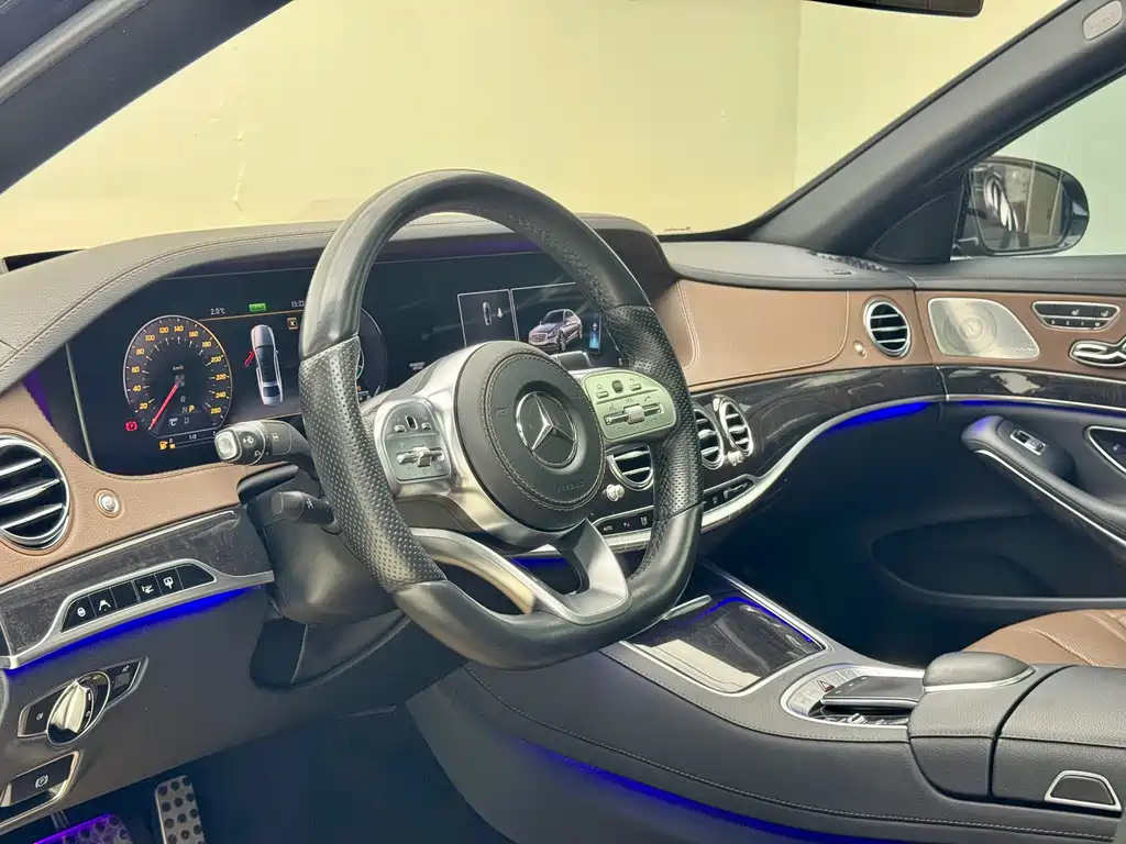 MERCEDES-BENZ S CLASS