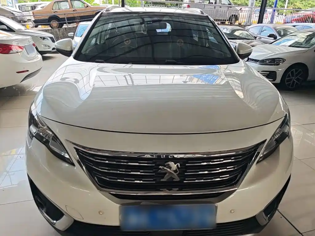 Peugeot 5008 — миниатюра 3