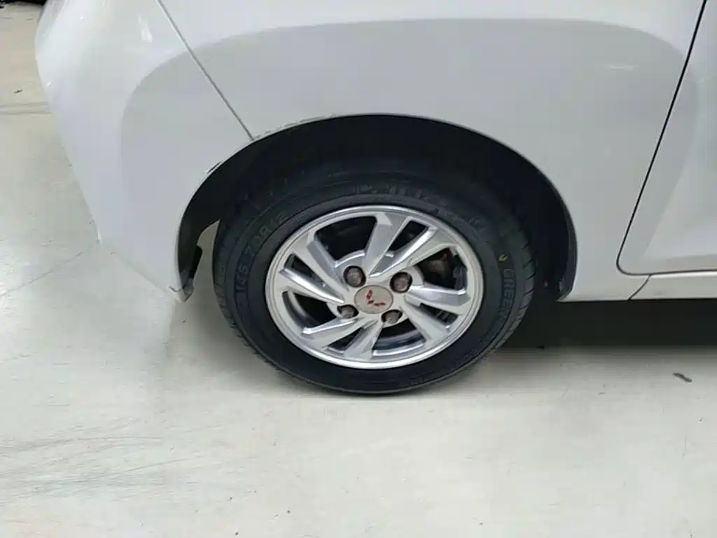 Wuling MINIEV — миниатюра 23