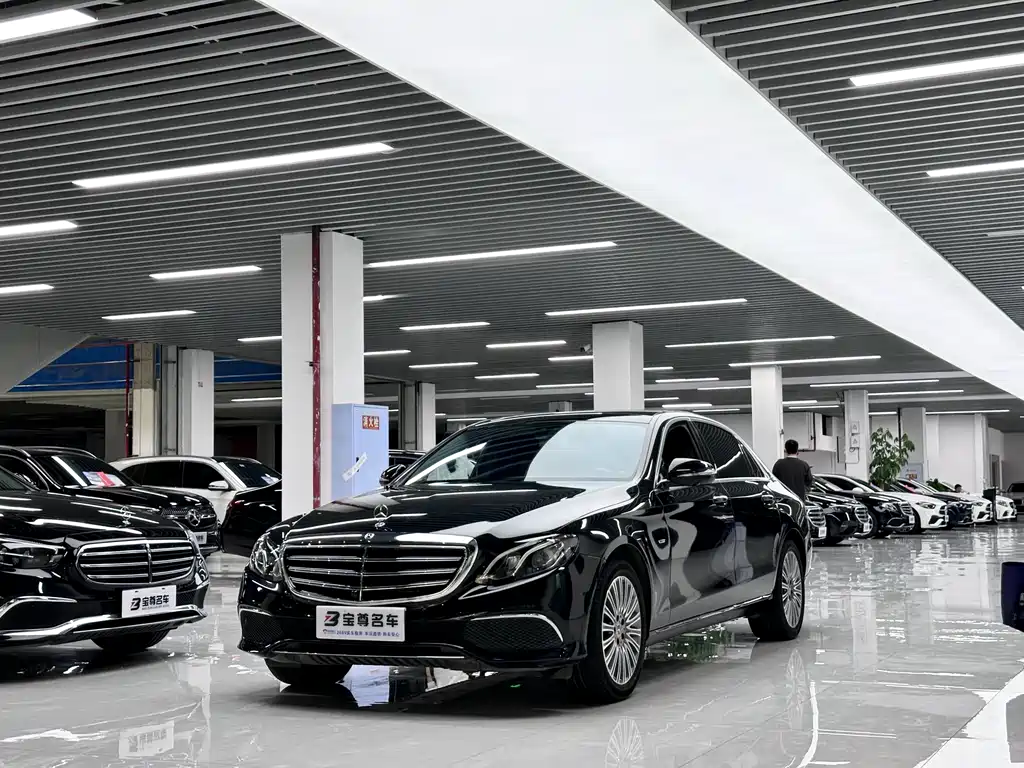 Mercedes-Benz E-Class 2020