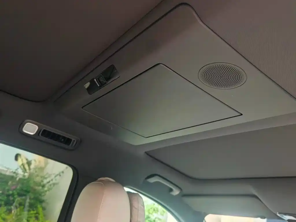Li Auto L8 2025 Ultra