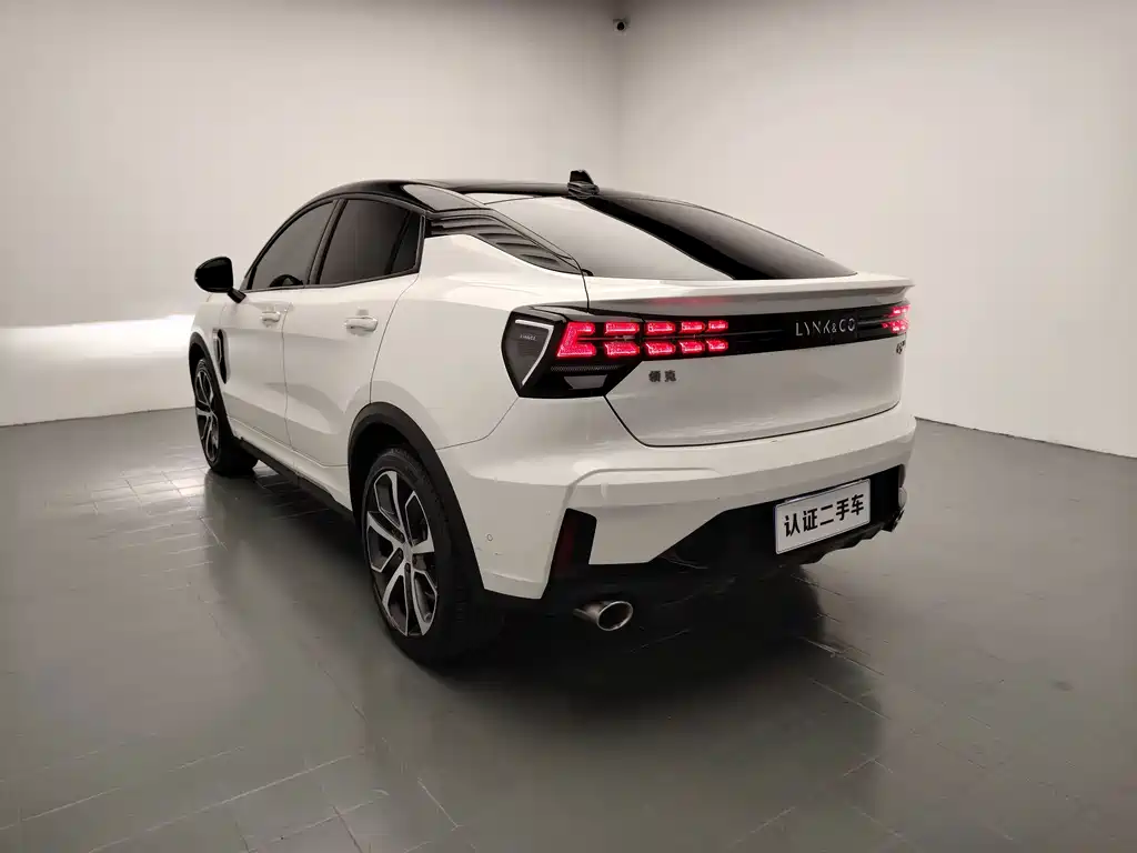 Lynk & Co 05 — миниатюра 5