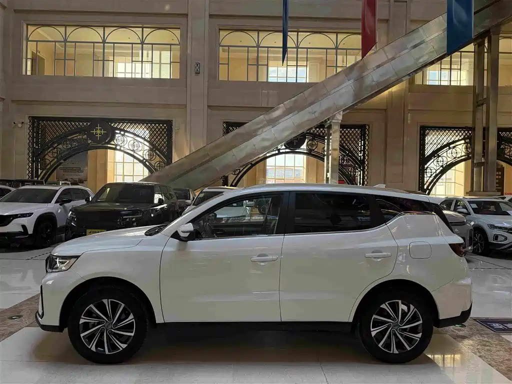 Geely Vision X6 — миниатюра 5