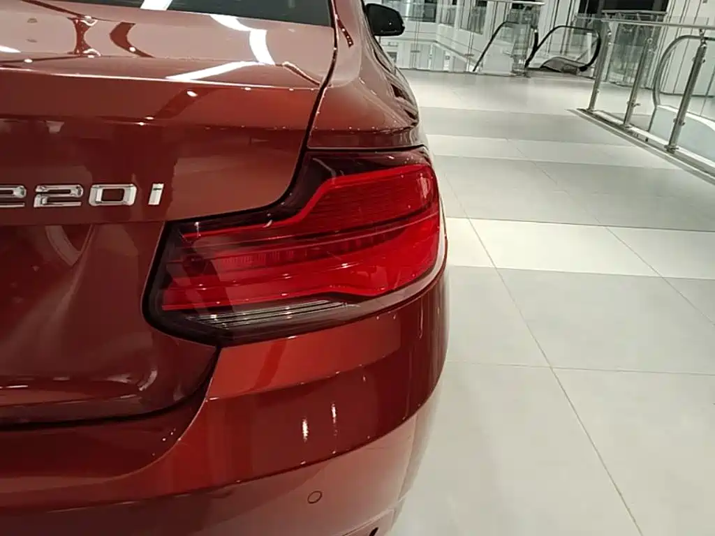 BMW 2 Series (Import) — миниатюра 8