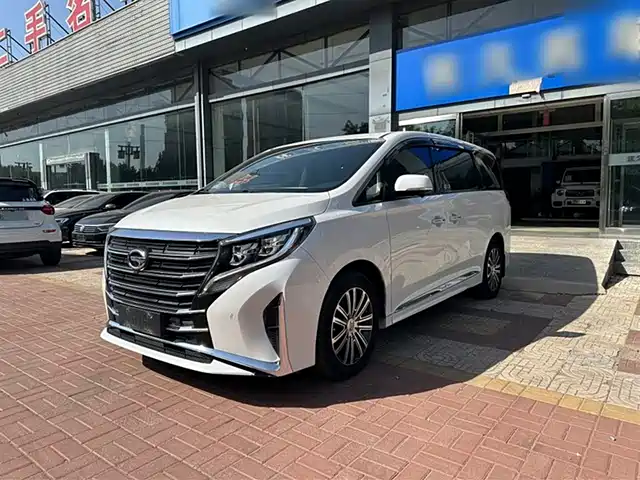 GAC TRUMPCHI M8