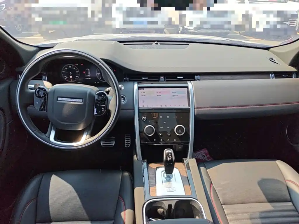 Land Rover Discovery Sport — миниатюра 10
