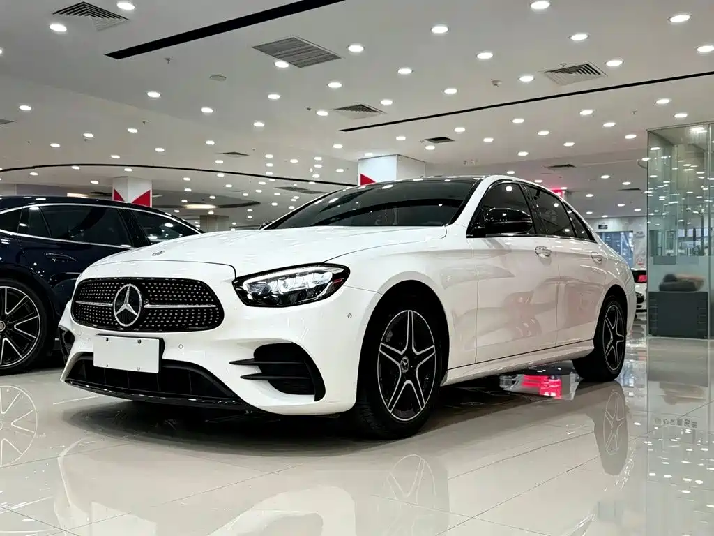 奔驰E级(进口) 2021款 改款 E 260 时尚型运动版 2021