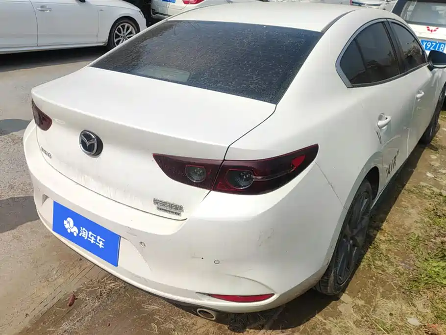 MAZDA 3 ANGKESAILA