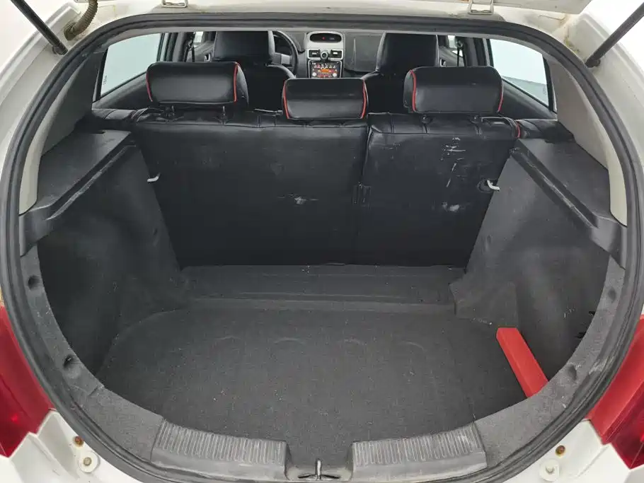 Geely Emgrand Classic — миниатюра 4