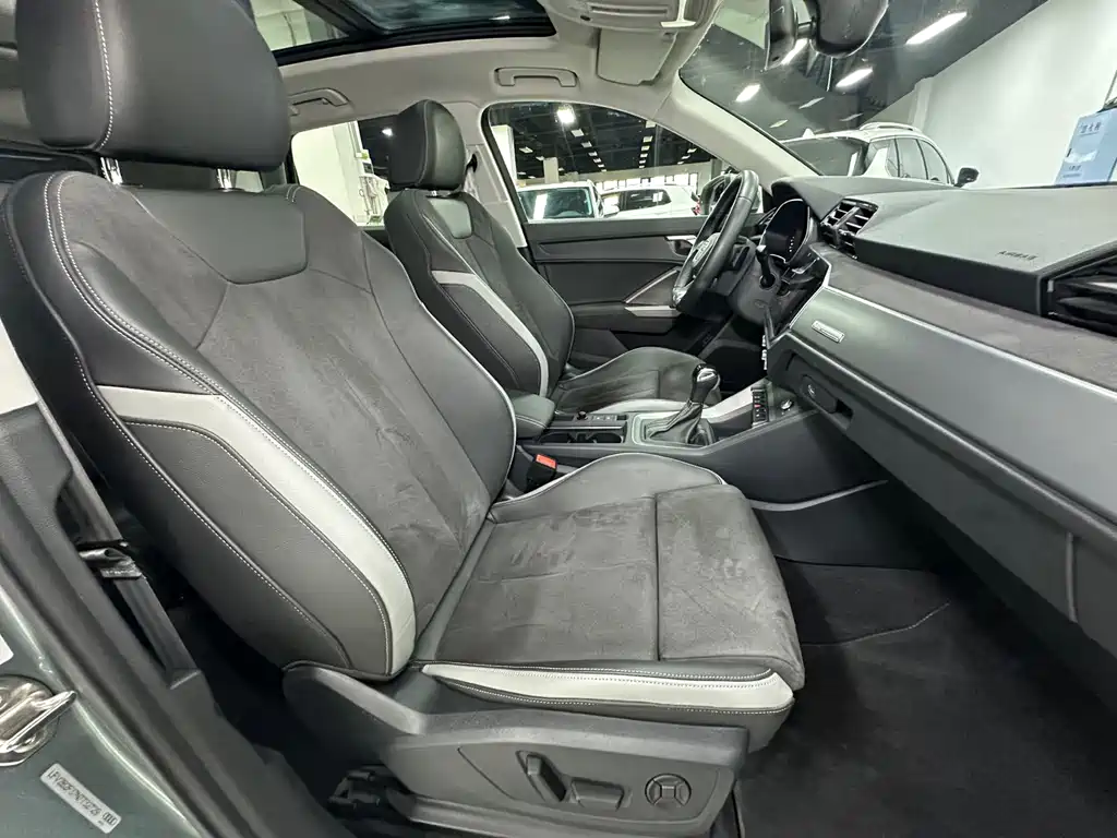 Audi Q3 — миниатюра 13