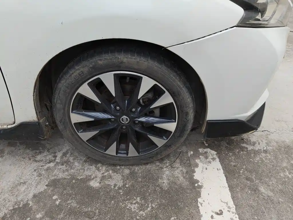 Nissan Bluebird — миниатюра 24