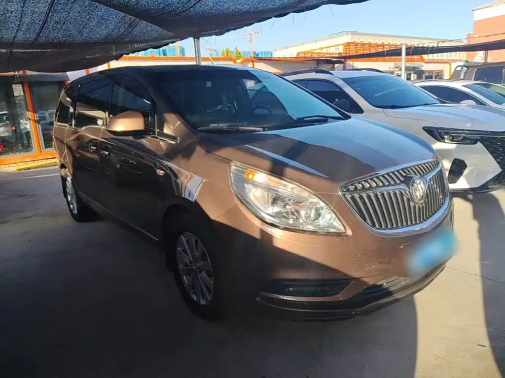 Buick GL8 — миниатюра 4