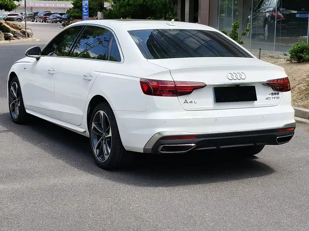 Audi A4L — миниатюра 20