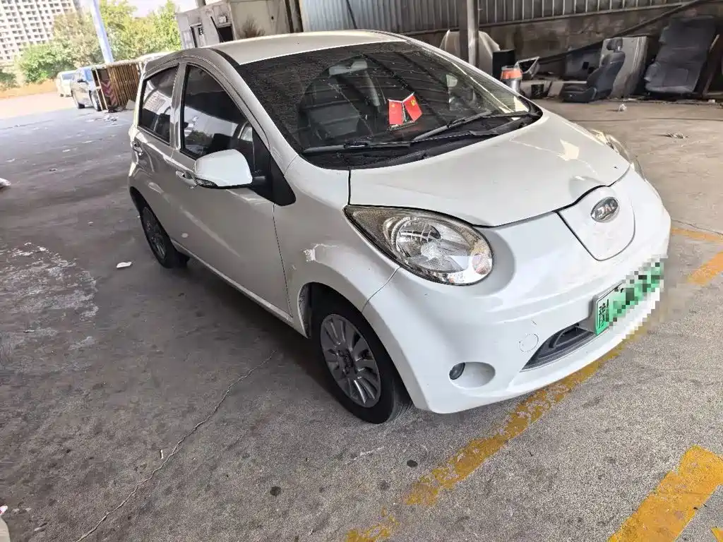 JAC JAC iEV6E — миниатюра 2