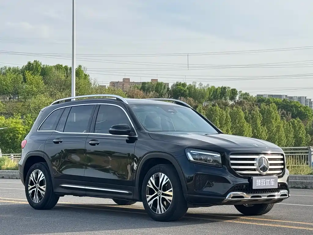 Mercedes-Benz GLB 2024 GLB 220