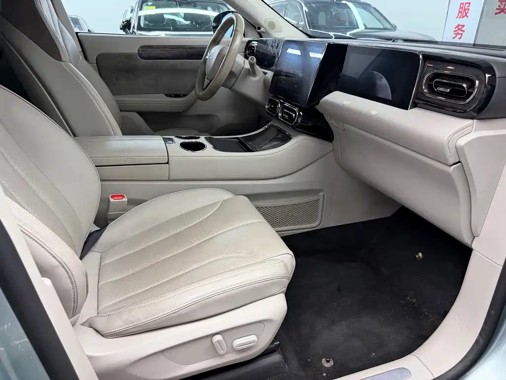 Leapmotor Leapmotor C11 — миниатюра 8