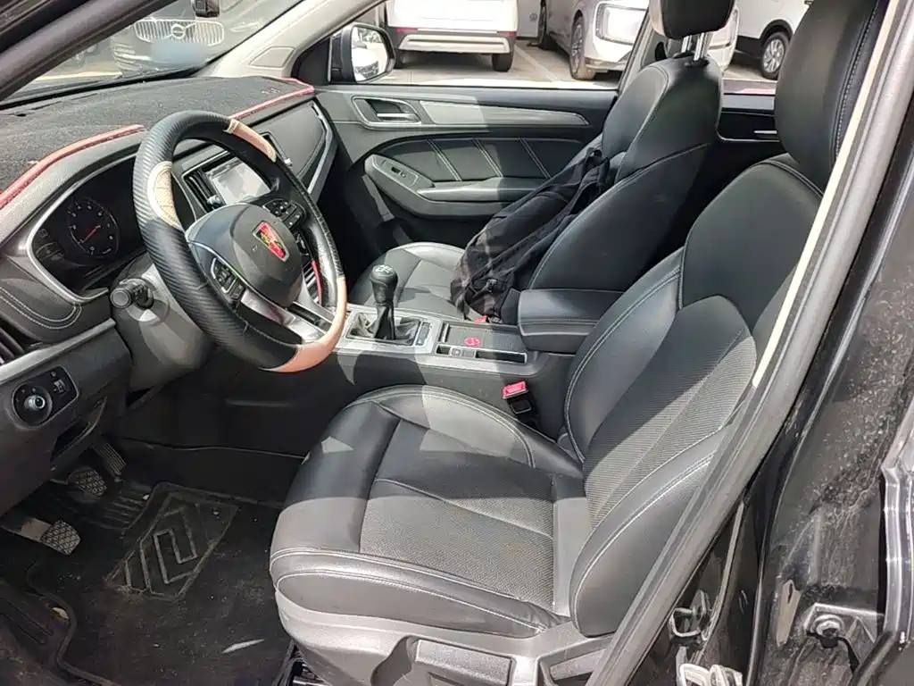 Roewe RX5 — миниатюра 20