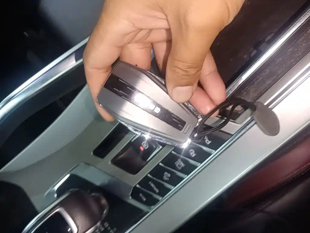 Geely Binyue — миниатюра 9