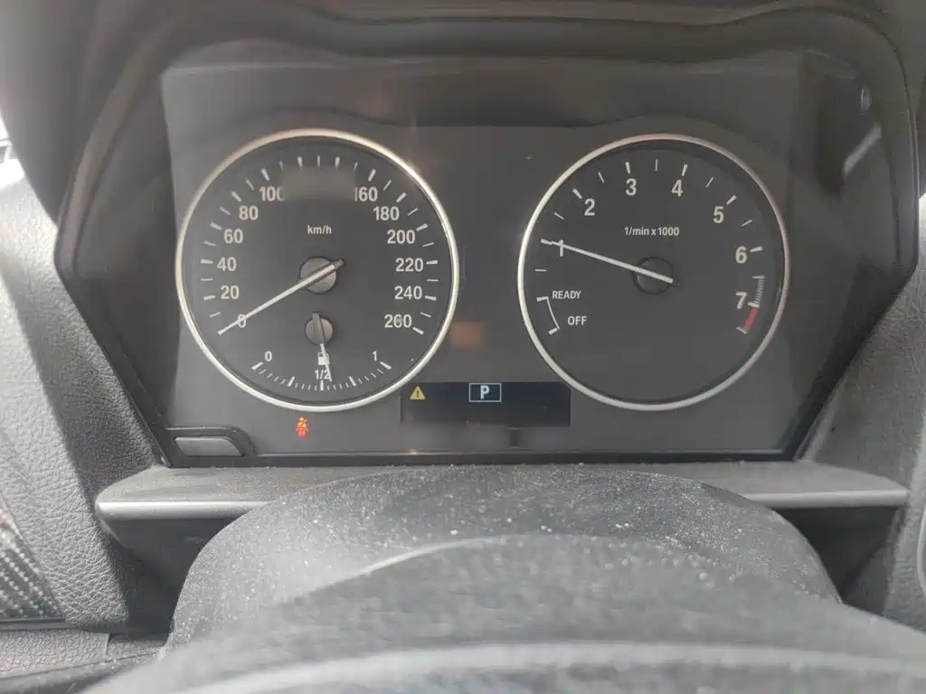 BMW 2 Series (Import) — миниатюра 4