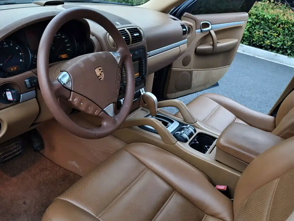Porsche Cayenne 2006 Cayenne 3.2L AT