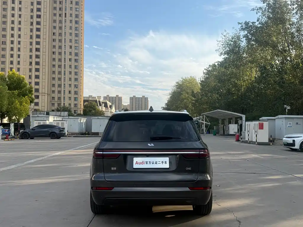 Li Auto Li ONE — миниатюра 5
